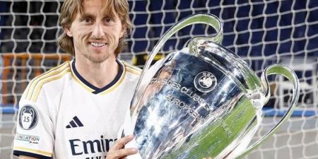 رسميا.. ريال مدريد يعلن رحيل مودريتش عن الفريق بعد كأس العالم للأندية