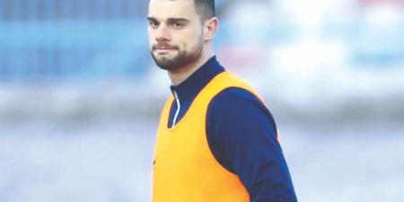 هل تفاوض الزمالك مع أم صلال لضم الكرواتي مانسي؟.. مصدر يُجيب