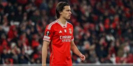 مناورة خادعة.. ريال مدريد يملك "ورقة ضغط" لضم كاريراس بأقل تكلفة