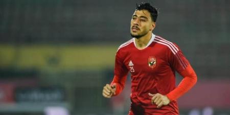 أكرم توفيق: الزمالك وبيراميدز طلبا ضمي.. لكني أبلغتهما أنني لن ألعب في مصر إلا للأهلي