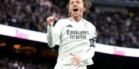 عملاق إيطالي يقترب من ضم لوكا مودريتش والإعلان خلال 48 ساعة