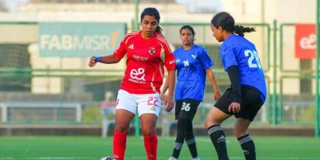 الأهلى يفتح الباب أمام رحيل أمل ناصر بناء على رغبة ديميتري ليبوف.. "خاص"