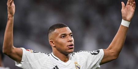 مبابي يغيب مجددًا عن ريال مدريد أمام باتشوكا ويتخلّف عن الحصة التدريبية اليوم