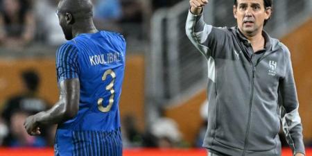 إنزاغي يكافئ لاعبي الهلال قبل مواجهة فلومينينسي