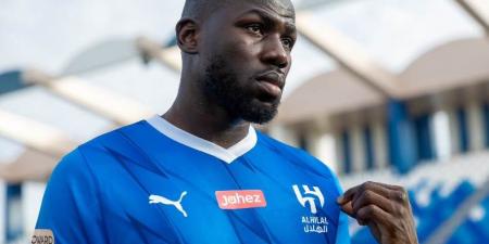 كوليبالي يفتح النار على حكم مباراة الهلال وفلومينينسي: ما حدث عار عليكم