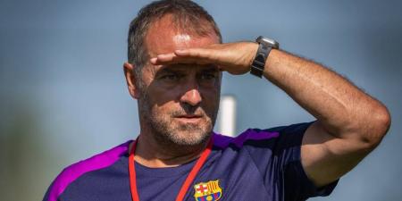 برشلونة.. فليك يستعد لاتخاذ أول "قرار حاسم" قبل بداية الموسم