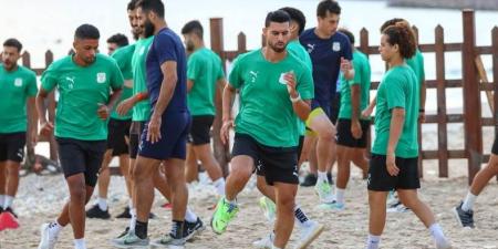 مصدر يكشف لـ"كورة بلس" سبب استبعاد 3 لاعبين من معسكر المصري