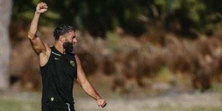 بنزيما يقود هجوم الاتحاد أمام فنربخشة