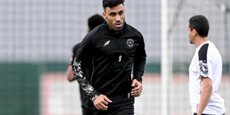 بعد تجربته القصيرة رفقة الهلال.. حمد الله يعود إلى تداريب الشباب السعودي