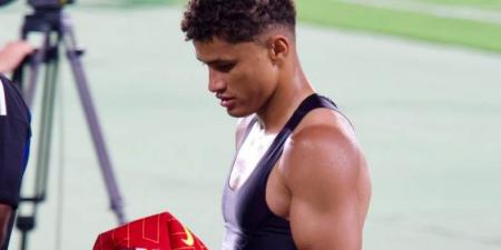 يان ماتيوس هدف الزمالك .. محمد صلاح اختصه بـ هدية واللاعب يكشف الكواليس "صور"