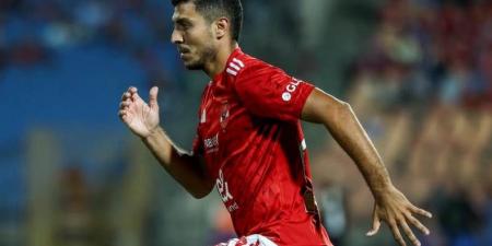 شاهد هدف محمد شريف للنادي الأهلي في مرمى فاركو "فيديو"