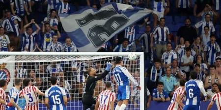 أتلتيكو مدريد يسقط أمام إسبانيول في افتتاحية الدوري الإسباني