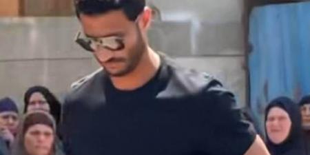 محمد الشناوي يشكر كل من قدم العزاء في وفاة والده