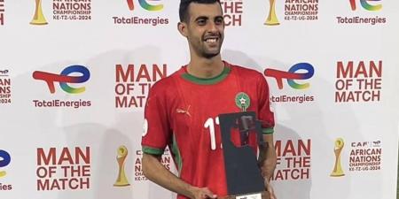 بلعمري يتوج بجائزة أفضل لاعب في مواجهة المغرب والسنغال