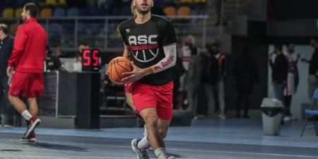 مصدر بالأهلي يكشف مصير إيهاب أمين.. ونادي آسيوي يراقب اللاعب (خاص)