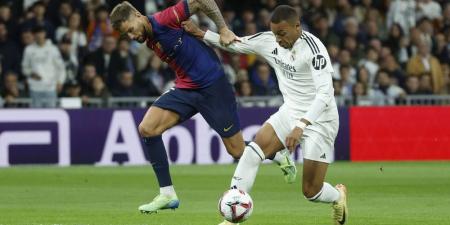 إينيغو مارتينيز: "الفريق الوحيد الذي احترمه ريال مدريد هو برشلونة.. كُنا نشمّ رائحة الفوز عليهم فور دخولنا للملعب"
