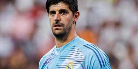 تيبو كورتوا يتوصل لاتفاق مع ريال مدريد على تجديد عقده