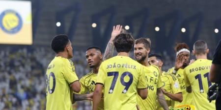 النصر يهزم الرياض بخماسية ويتصدر دوري روشن