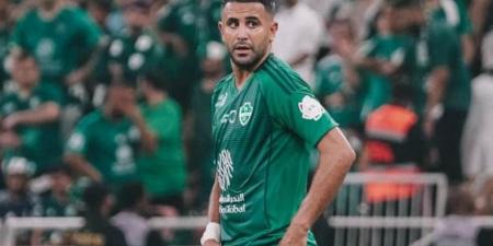 محرز يوجه رسالة لجماهير أهلي جدة بعد التعادل مع الهلال: "لا نستسلم أبدًا"