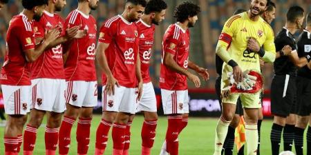 الأهلي يبحث عن طبيب نفسي لفريق الكرة "خاص"