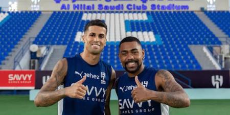 رسمياً… الهلال يكشف عن مدة غياب كانسيلو ومالكوم