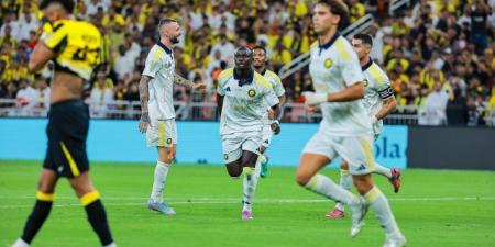 الشوط الأول… النصر يتفوق على الاتحاد بثنائية نظيفة 