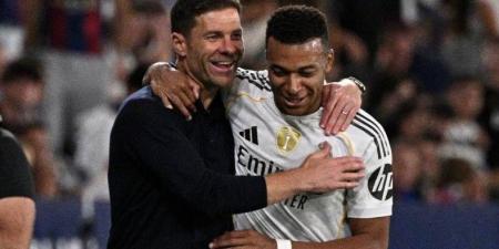 تشابي يعلن قائمة الريال لمواجهة ألماتي في دوري الأبطال.. غيابات موجعة