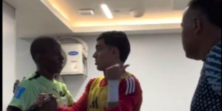 زيزو وبن شرقي يناقشان حكم مباراة إيجل نوار بشأن طرد جراديشار "فيديو"