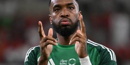 نجم الأهلي مطلوب في الدوري الإنجليزي