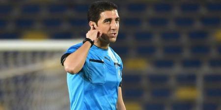 هشام التمسماني يقود مباراة الرجاء والكوكب المراكشي بمساعدة غمام وحجوت