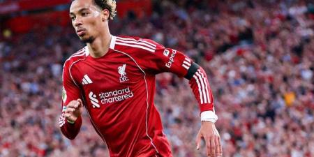 إيكيتيكي يكشف عن حزم آرني سلوت.. ويعلّق على المنافسة الهجومية في ليفربول