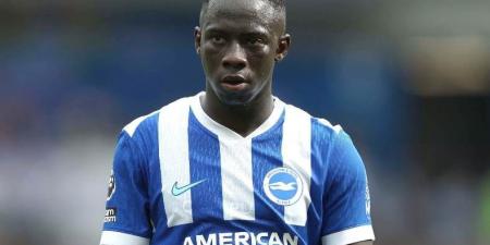 من هو يانكوبا مينتيه بديل محمد صلاح المحتمل في ليفربول؟