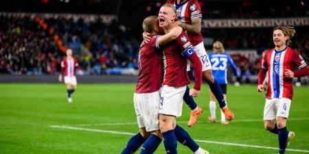 بعد غياب 28 عامًا.. النرويج تضع قدمًا في كأس العالم بفوز عريض على إستونيا