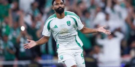 التحكيم الرياضي يبرئ الأهلي والبريكان من تهمة التفاوض غير القانوني مع الفتح