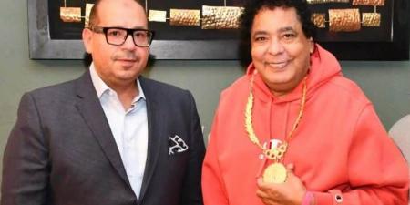 محمد منير سفيرًا للجنة الأولمبية المصرية