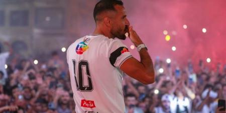 هشام بكار يشيد بعلي معلول: "أسطورة الأهلي ونتعلم منه الكثير"