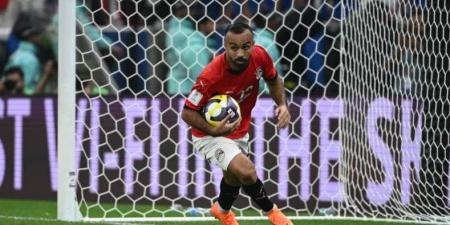 آلام السمانة تضرب أفشة بعد مباراة مصر والأردن (خاص)