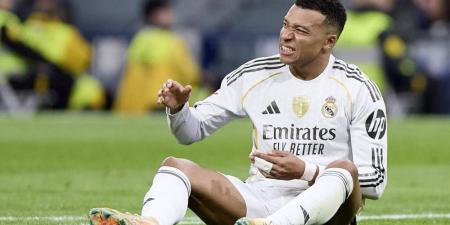 الشكوك تحوم حول مشاركة مبابي في قمة ريال مدريد ومانشستر سيتي