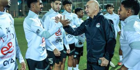 حسام حسن وإبراهيم حسن يزوران معسكر منتخب مصر مواليد 2007