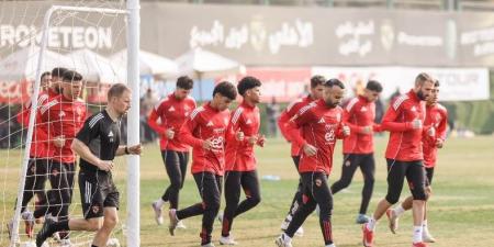 إدارة الأهلي تُعلن عن عقوبات مالية على لاعبي الفريق بعد الخروج من كأس مصر