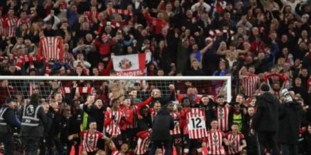 سندرلاند يواصل حلم أوروبا أمام ليدز يونايتد في صدام مرتقب بالدوري الإنجليزي