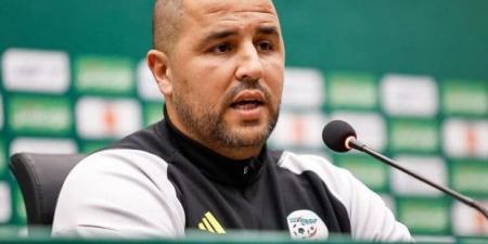 استقالة مجيد بوقرة رسمياً من تدريب منتخب الجزائر المحلي (أ') بعد الإقصاء المرير من كأس العرب | الأسباب وتصريحات عاطفية