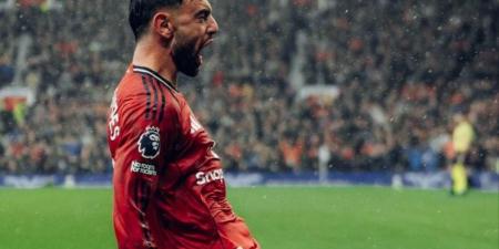 مانشستر يونايتد يفتح الباب لرحيل برونو فيرنانديز ويترقب عروض يناير