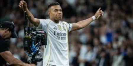 كيليان مبابي يُثير الجدل ويمنع نجوم ريال مدريد من عمل ممر شرف لبرشلونة