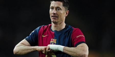 ليفاندوفسكي بعد فوز برشلونة بالسوبر الإسباني: رافينها حاضر دائمًا باللحظة المناسبة