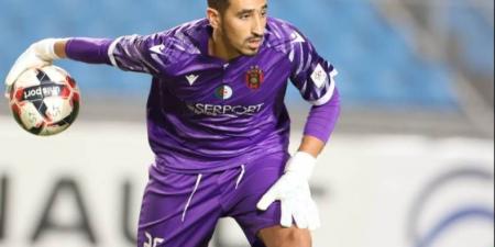 أسامة بن بوط حارس الجزائر يعلن إعتزاله اللعب دوليا