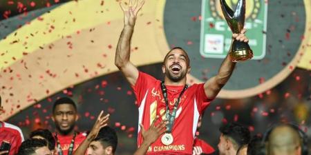 برسالة مؤثرة .. أفشة يُعلن رحيله عن النادي الأهلي ويتمنى العودة