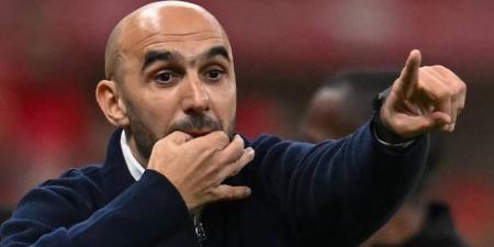 الركراكي: "ما كانتسنَّاش الناس يقُولو عليَّا مدرب مْزيان وتا واحد ما عْطانِي شي حاجة من غير الله"