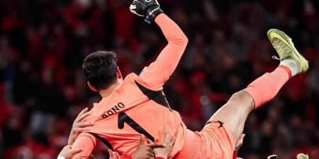 بونو: "دور الحارس بحال العسّاسة وبعض المرات يقدرْ الفريق ديالكْ يوقف عليك"