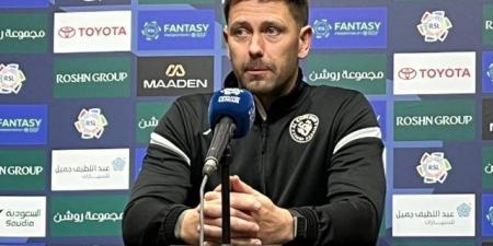 باكنغهام: محبط من الهزيمة أمام الأهلي… ولا أحب الحديث عن التحكيم